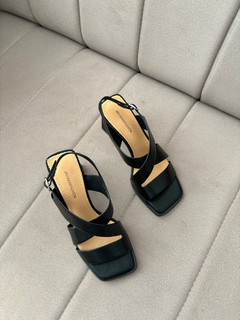 Ladies Cross Strap Open Toe Heels